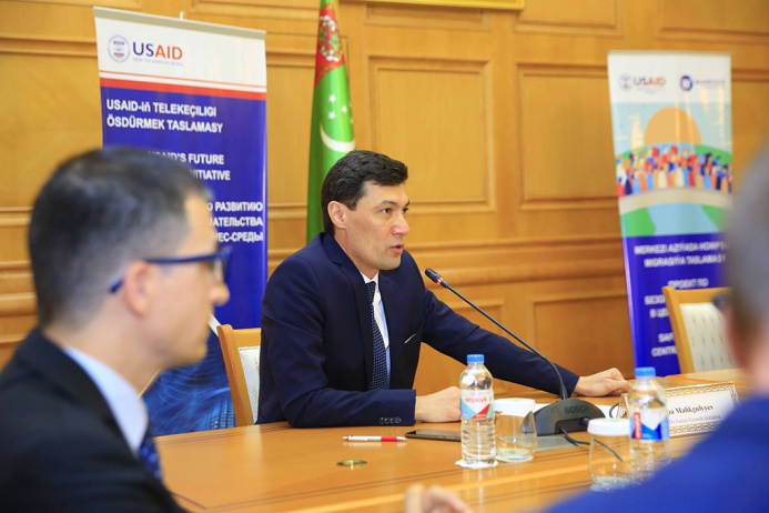  How USAID Helps Turkmen Companies Promote Exports