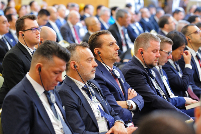  Dünýäniň öňdebaryjy maýadarlar we ýolbaşçylar Aşgabadda TIF-2025-de jemlenerler