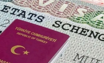 ЕС упростил выдачу многократных виз для граждан Турции