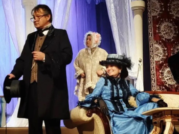 A. S. Puşkin adyndaky teatrynyň oktýabr aýynda daşyndaky oýunlary