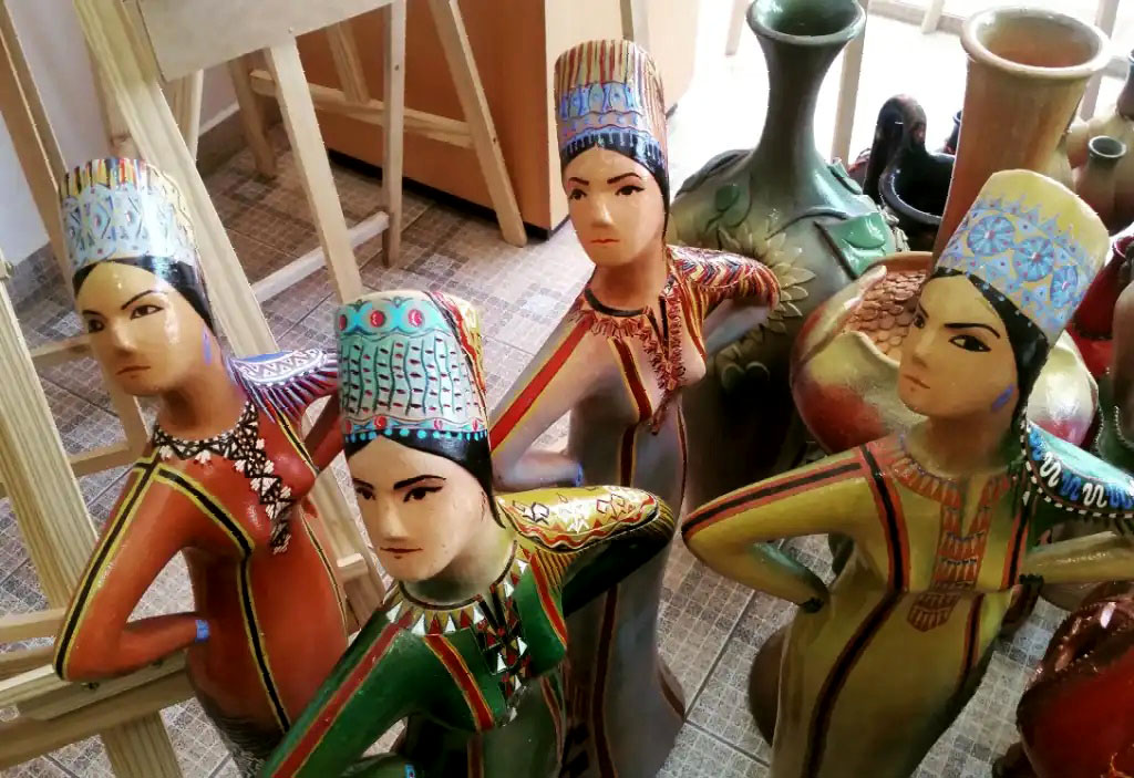 эксклюзивные творения туркменских мастеров в виртуальной галерее Orient