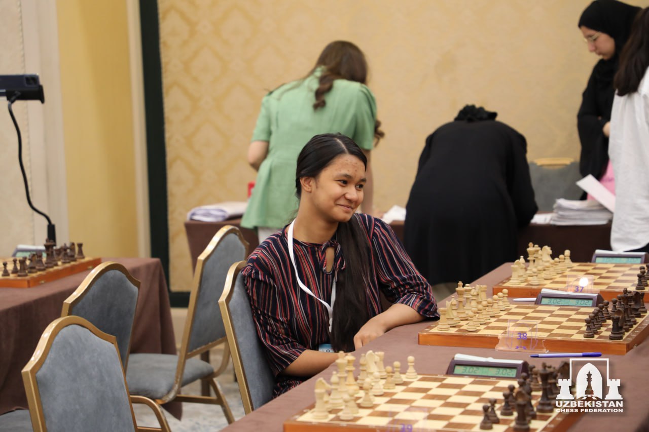2 Seyilhanova - blits - 2.jpg