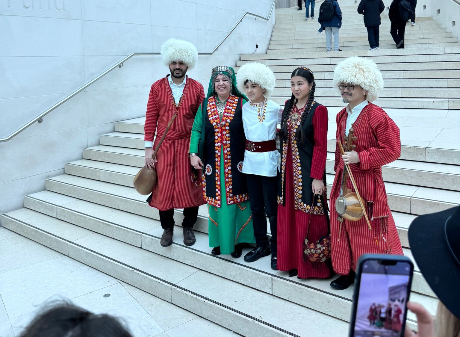 03022025-turkmenskaya-kultura-v-britanskom-muzee (1).jpeg