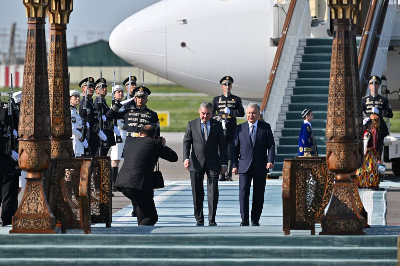 vizit-predsedatelya-halk-maslahaty-turkmenistana-v-samarkand (2).jpg