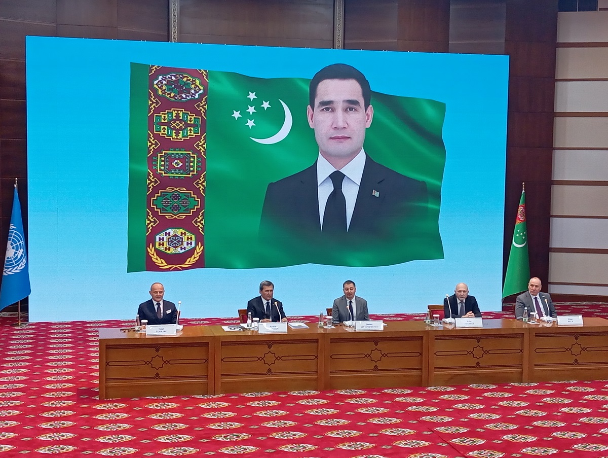 ashgabat-seminar-diplomatov-ca (5).jpg