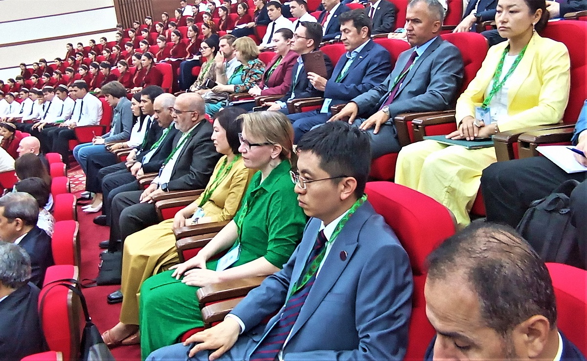 ashgabat-seminar-diplomatov-ca (4).jpg