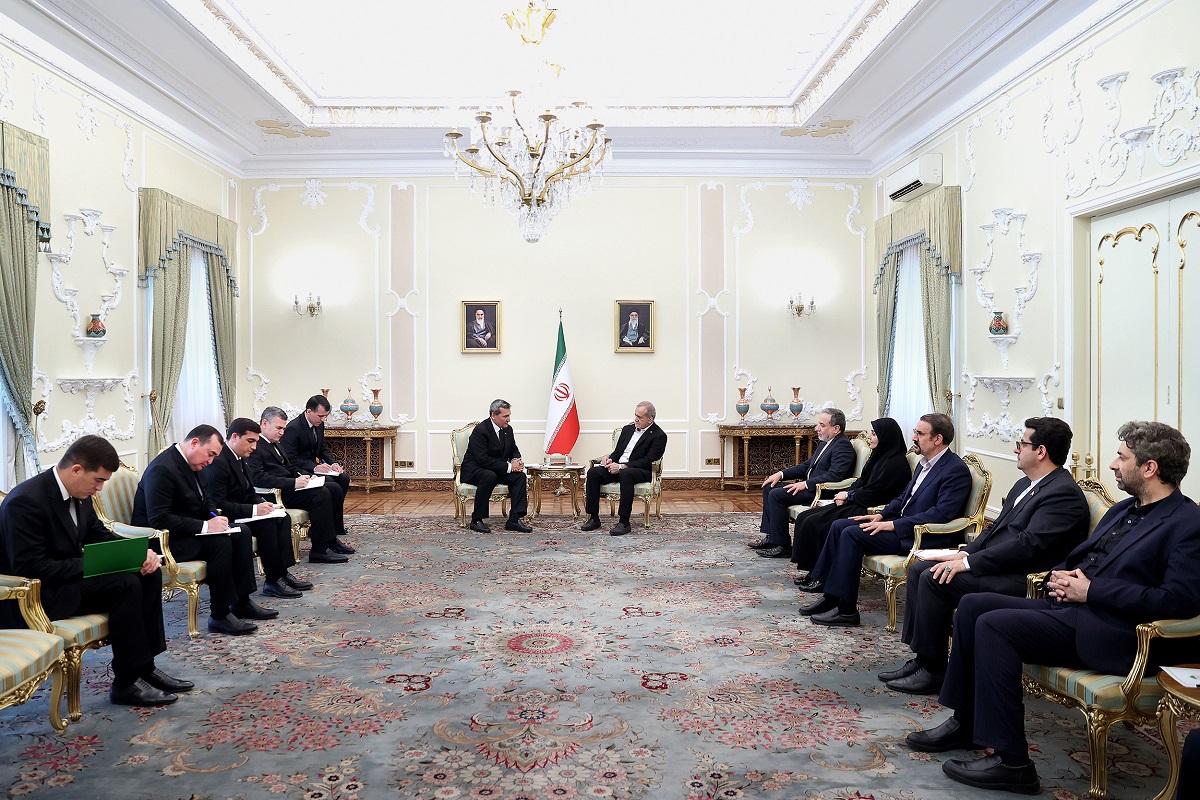 Iran-Turkmenistan-Pezeshkian- Meredov (1).jpg