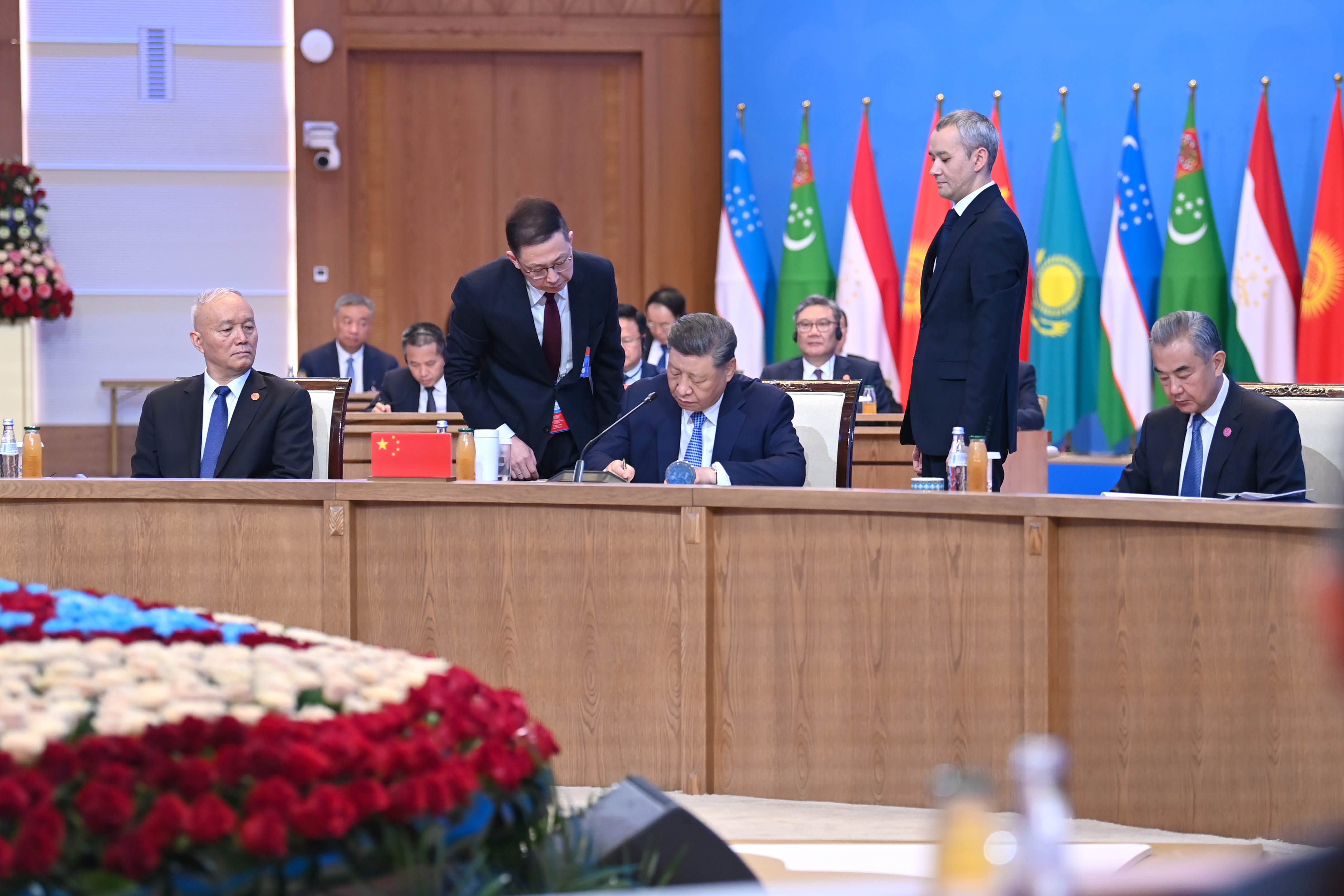 1750169204_KZ3_9997_2.jpg