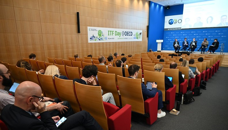 iru-transkaspijskij-koridor (1).jpg