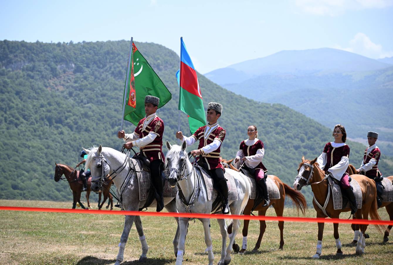 turkmenistan-azerbaydzhan-vizit-halk-maslahaty (9).jpg