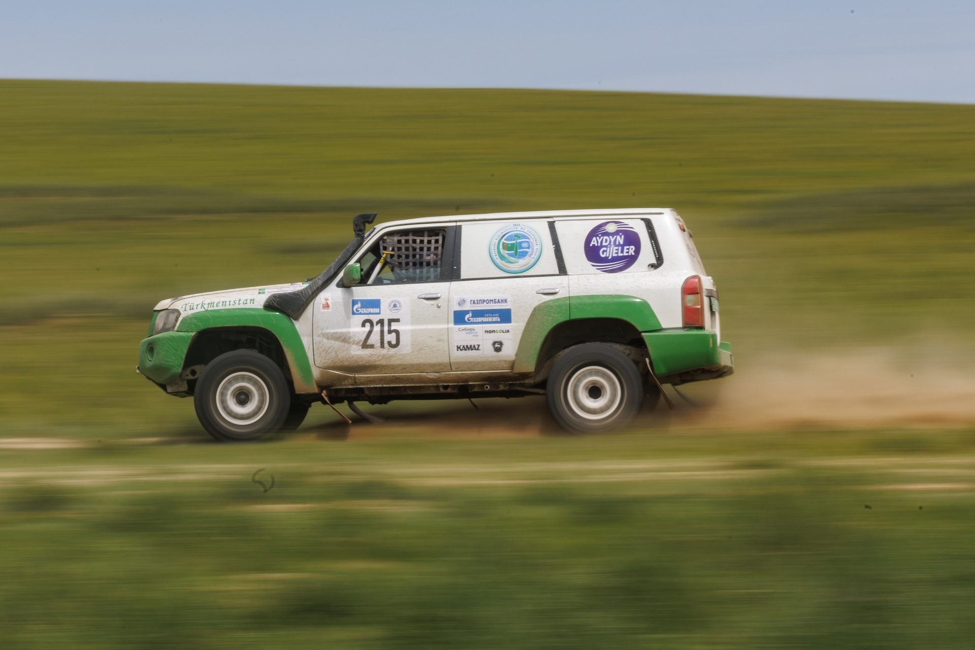 turkmenistan-gonshchiki-ralli-shelkovyy-put-t2 (5).jpg