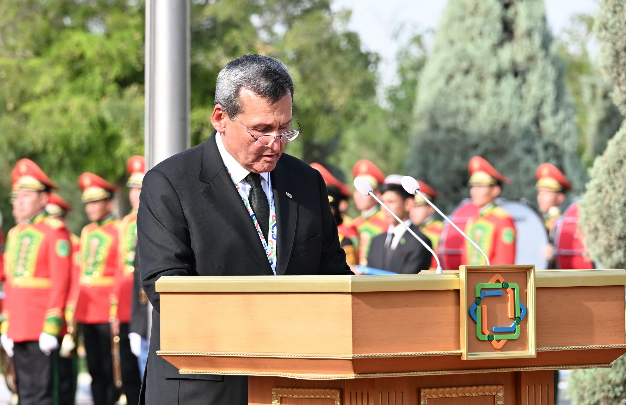03082025-avaza-podnyatiye-flagov-nachalo-konferencii-oon-lldc3 (2).jpg
