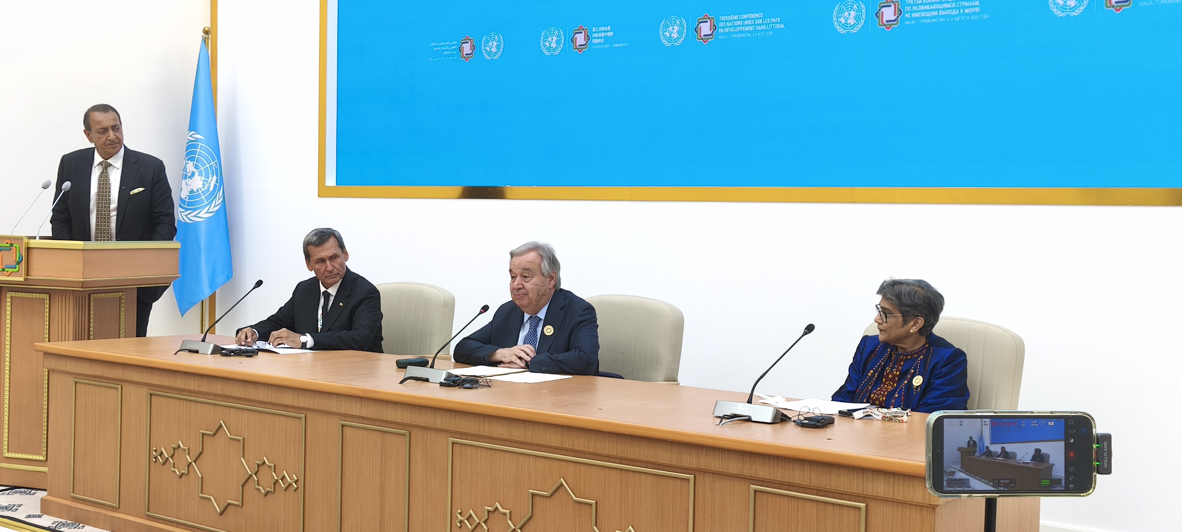 guterres-briefing-turkmenistan-avaza-lldc (3).jpg