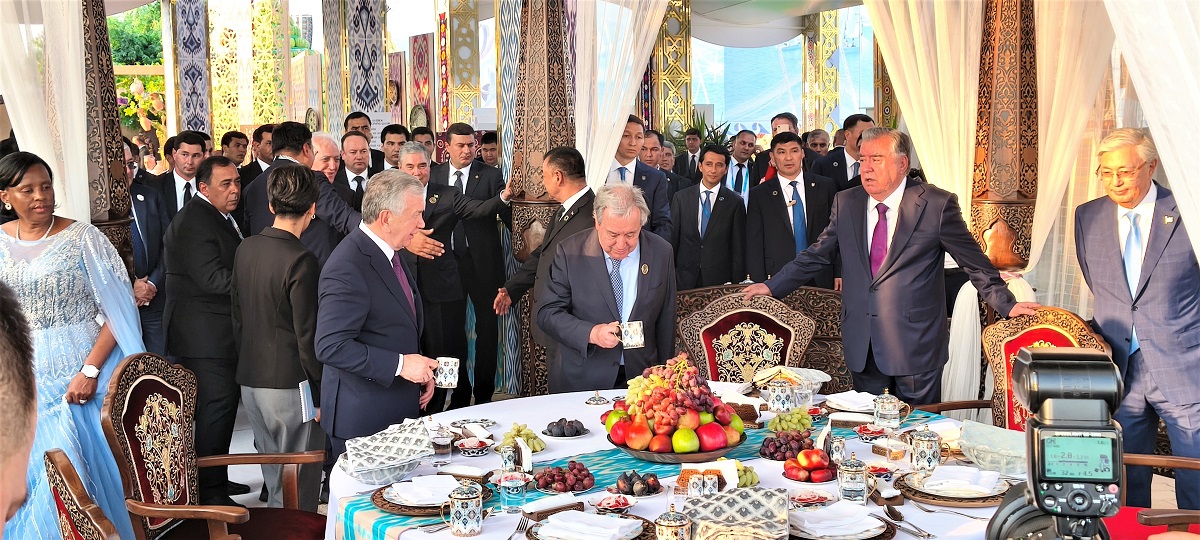avaza-nacionalnye-pavilony-centralnoj-azii (9).jpg