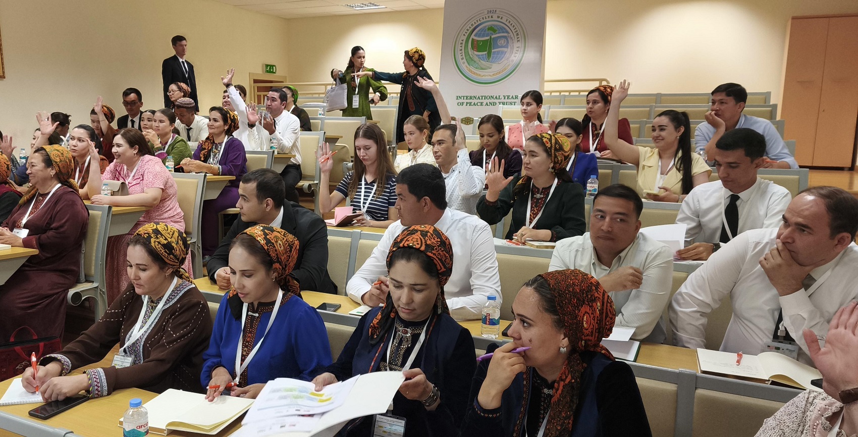ashhabad-konferenciya-tesol (9).jpg