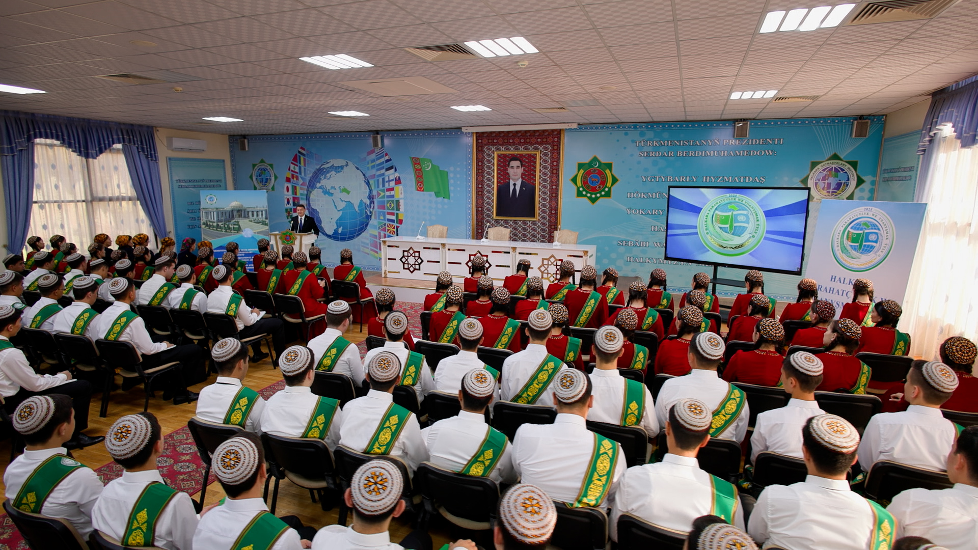 imo-mid-turkmenistan-den-znaniy-2025 (13).jpg