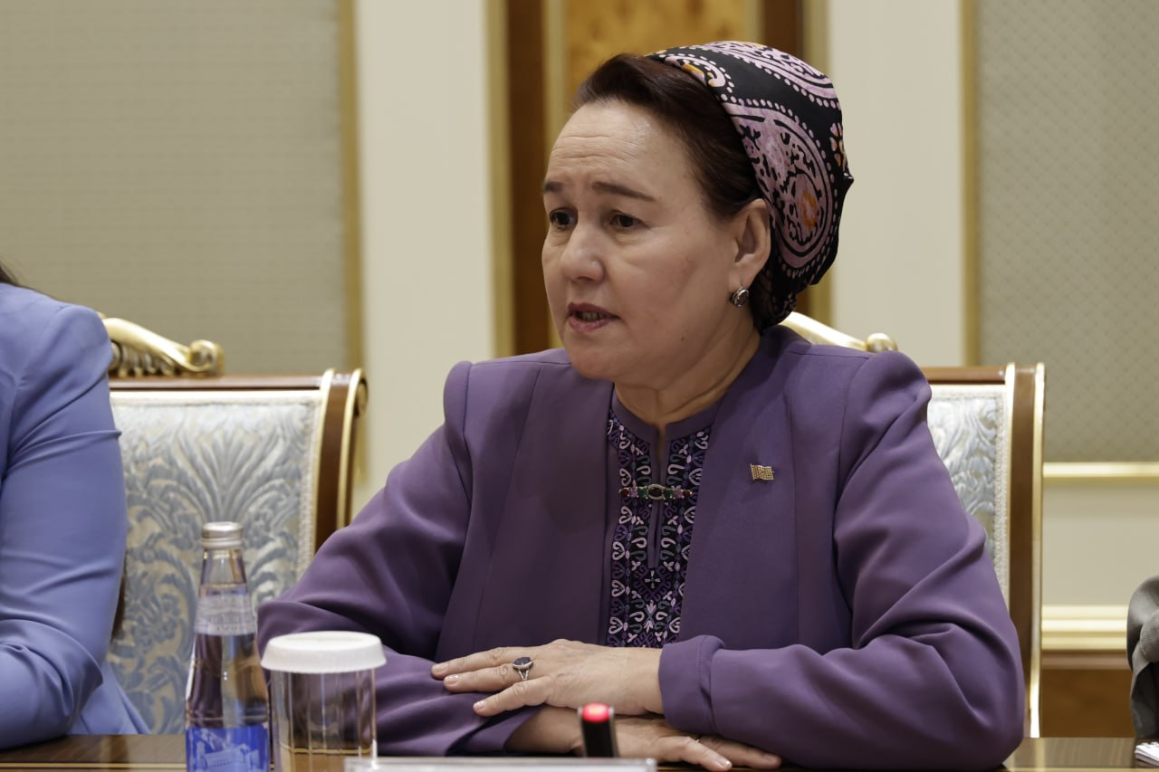 ombudsman-turkmenistana-forum-zashchita-detey-tashkent (7).jpg