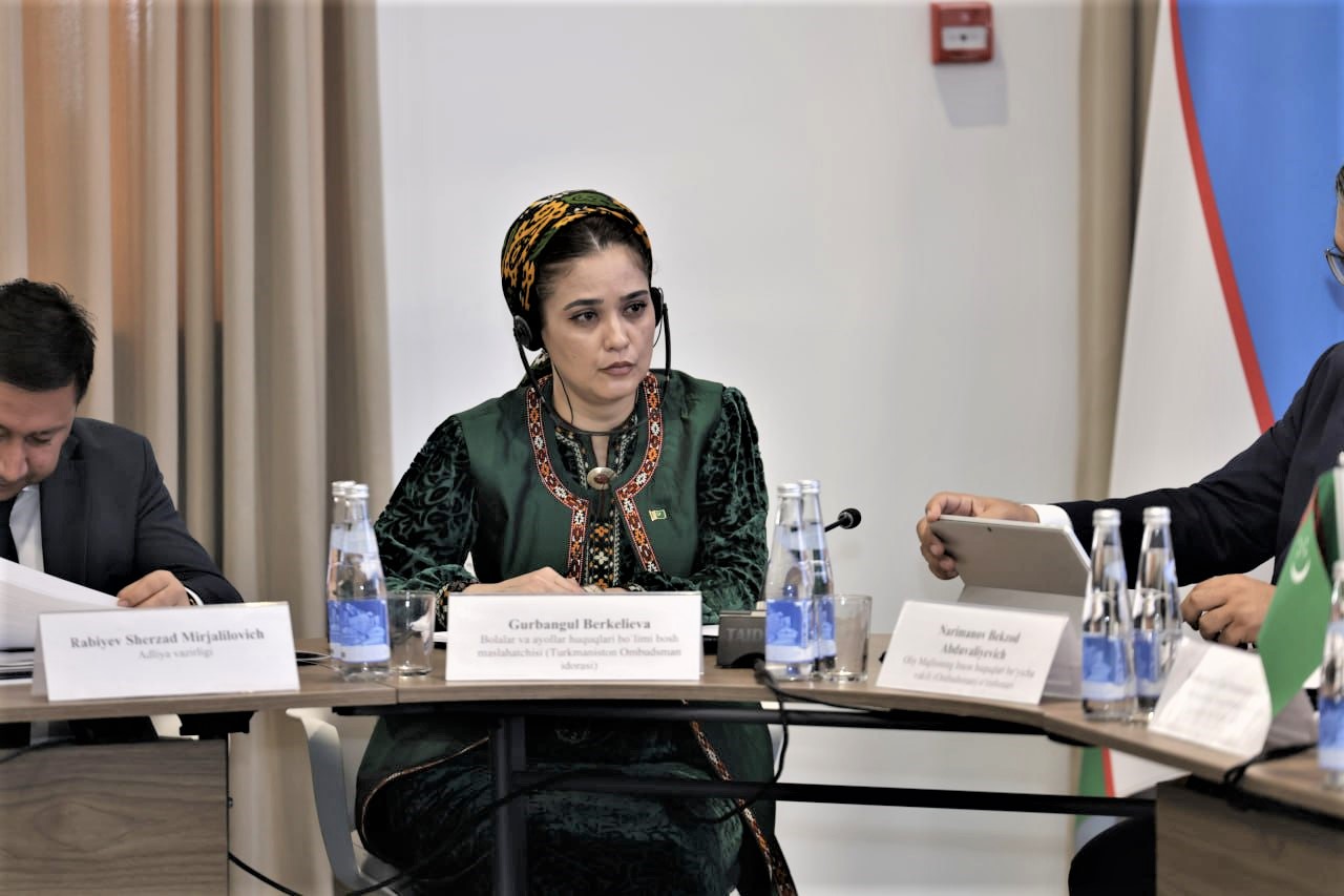 ombudsman-turkmenistana-forum-zashchita-detey-tashkent (1).jpg