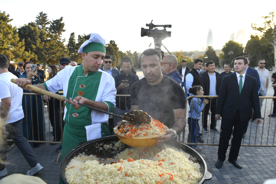 azerbaidzhan-turkmenistan-dni-kultury-baku (12).jpg