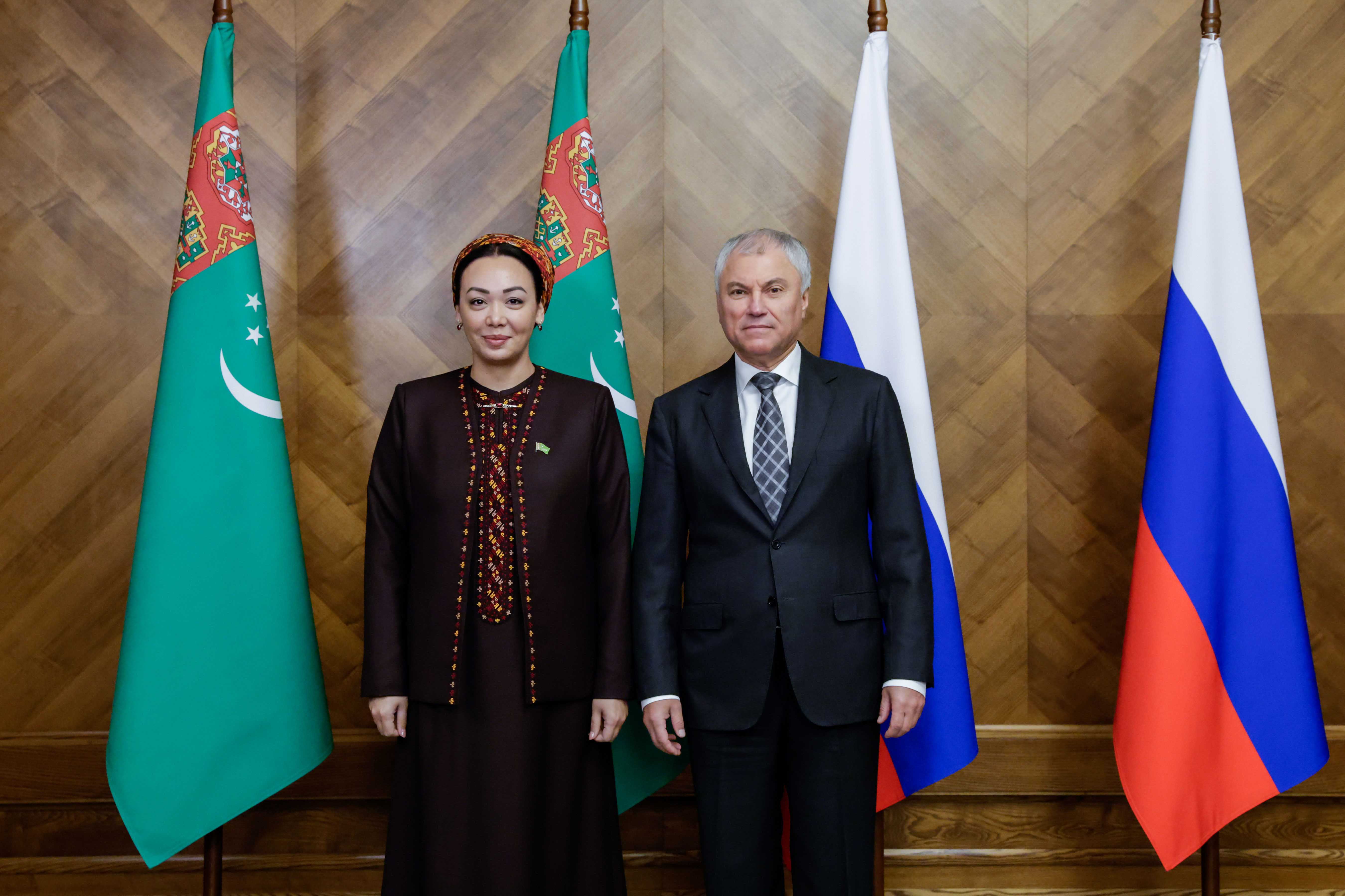 gulmanova-volodin.jpg
