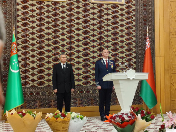 Aşgabatda Belarusyň Garaşsyzlyk güni bellendi: dostluk atmosferasyndaky dabaraly kabul edişlik