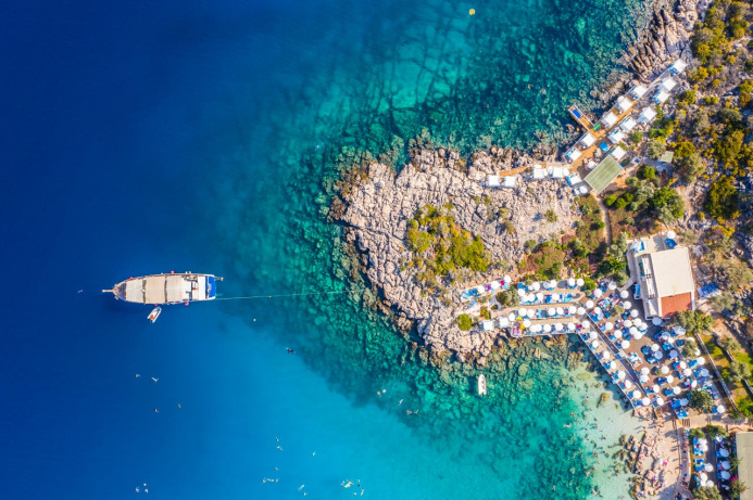  Насладитесь великолепными побережьями Турции, отправившись в легендарный голубой круиз