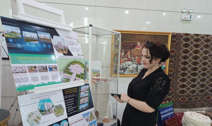  The Embassy of Turkmenistan in Tajikistan organized a presentation of the city of Arkadag
