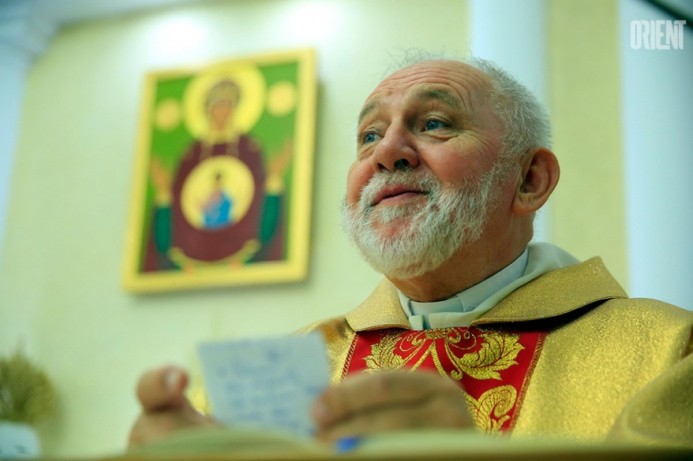  Father Andrzej congratulated Turkmenistan citizens on Catholic Christmas