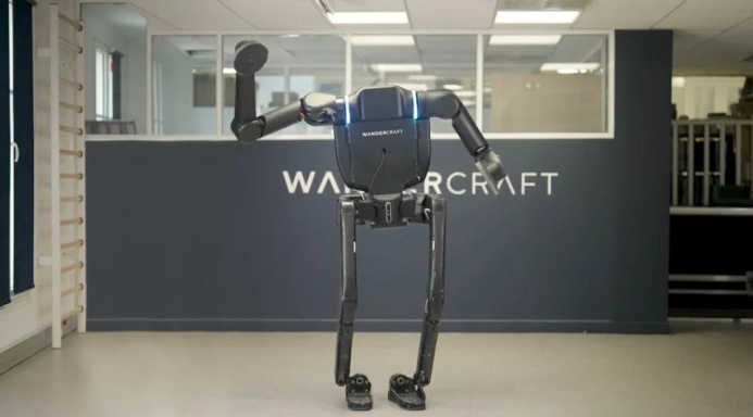  Wandercraft представляет Calvin: гуманоидного робота для промышленности