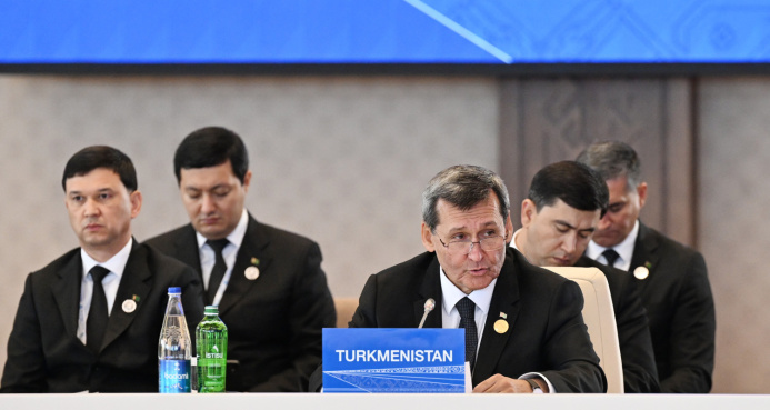  YHG-nyň çäginde Türkmenistanyň ileri tutýan ugurlary we sebit hyzmatdaşlygynda täze garaýyşlar