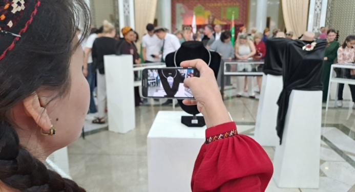  An exhibition of Georgian minankari has opened in Ashgabat