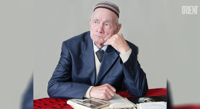  Works by Kayum Tangrykuliyev at the exhibition on the Holiday of the Turkmen Horse
