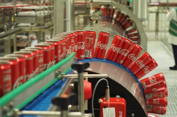 Coca-Cola Trampyň haýyşy boýunça gazly içgisiniň düzümine üýtgeşme girizer
