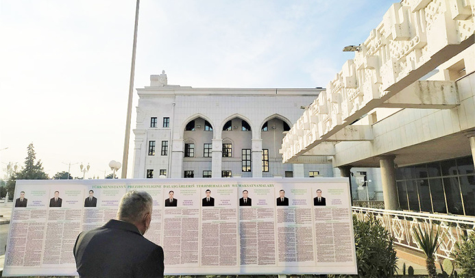  The mission of observers from the CIS opened its headquarters in Turkmenistan and began to work