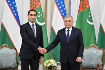 President of Turkmenistan meets with President of the Republic of Uzbekistan