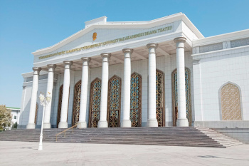 Туркменские и зарубежные театры покажут свои постановки в Ашхабаде и Аркадаге