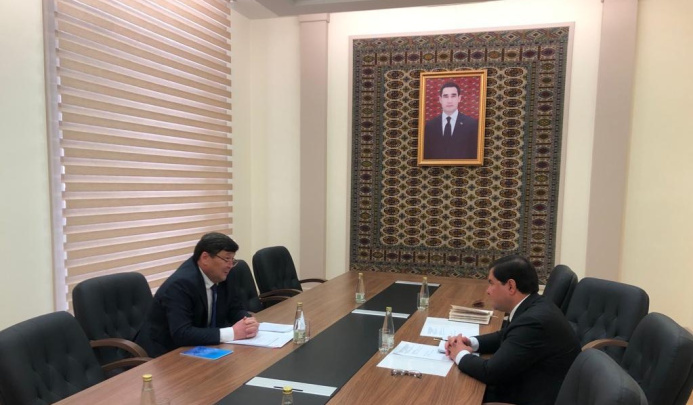  Туркменистан и Кыргызстан обсудили вопросы торгово-экономического сотрудничества