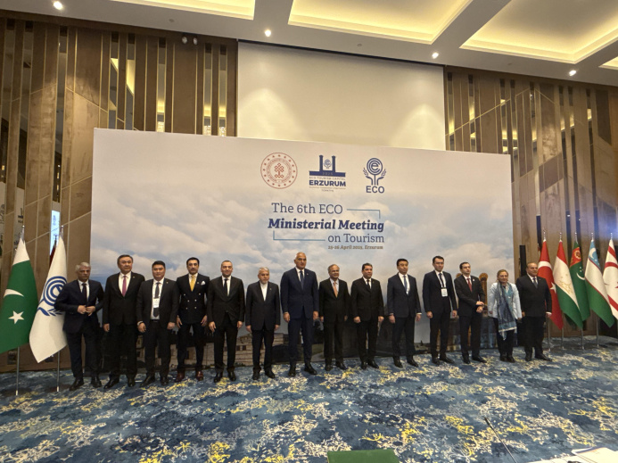  Türkmenistanyň medeniýet ministri Türkiýede geçirilen YHG-niň syýahatçylyk boýunça 6-njy ministrler maslahatyna gatnaşdy