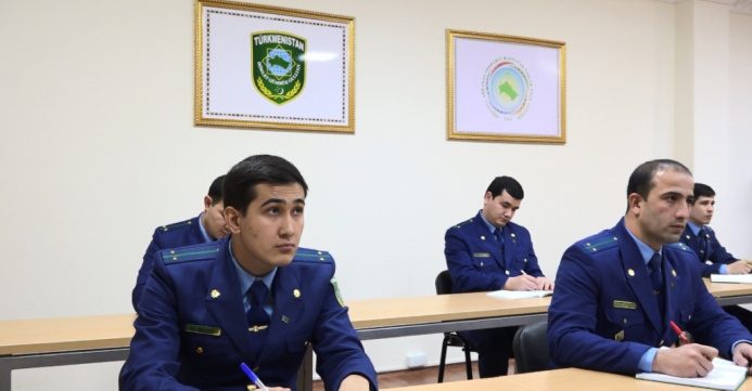  Newly recruited customs officers of Turkmenistan have started preparatory courses