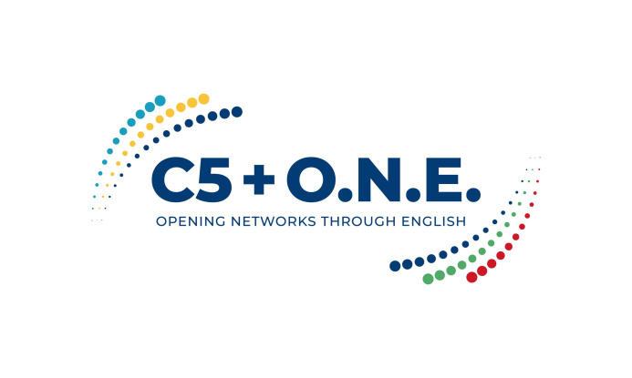  Требуются преподаватели английского языка в программе C5+ONE