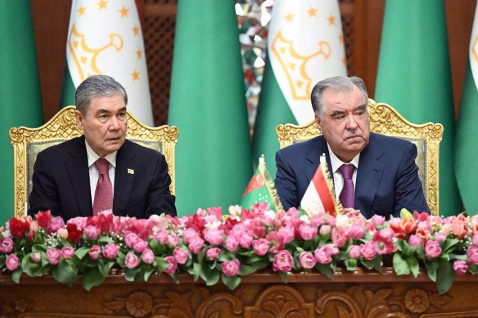  Tajikistan and Turkmenistan have signed five new documents on cooperation