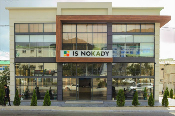Iş Nokady täze giňişligi açýar: Türkmenbaşydaky bilim merkezi