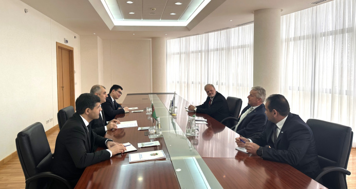  Вице-президент Парламентской Ассамблеи ОБСЕ провел переговоры в Ашхабаде