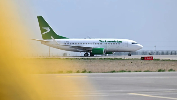  Gurbanguly Berdimuhamedov arrived in Kazakhstan