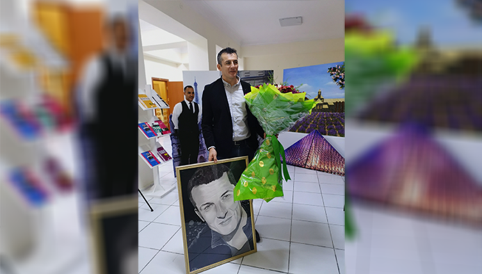  French traveler and writer Cedric Gras met with Turkmen students in Ashgabat