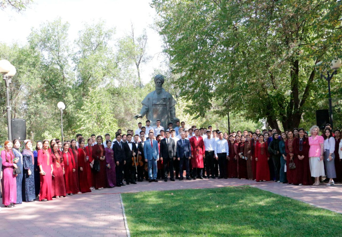  Astrakhan hosted a cultural event dedicated to the 300th anniversary of Magtymguly Pyragy