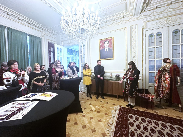  An evening of Turkmen art and traditions held in Brussels as part of cultural exchange