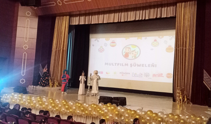  A festival of children's cartoons was held in the Turkmen capital