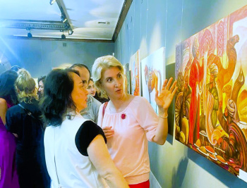 В Тбилиси открылась выставка репродукций картин туркменских художников