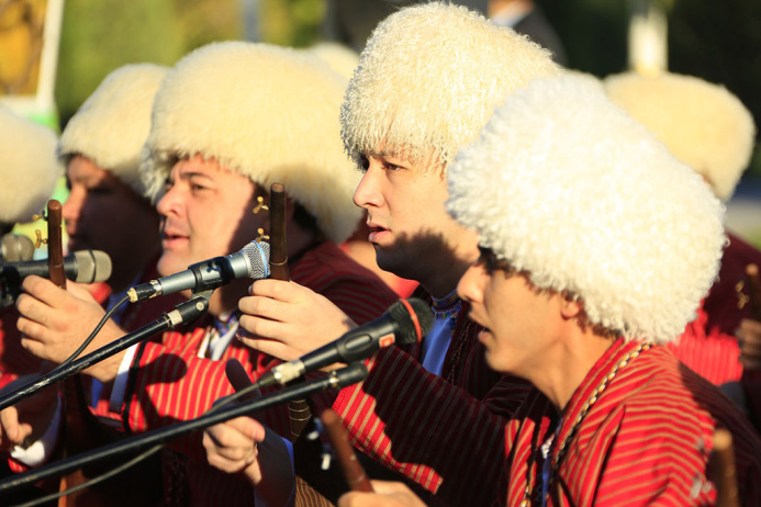  Бахши – хранители уникальных творческих традиций туркмен